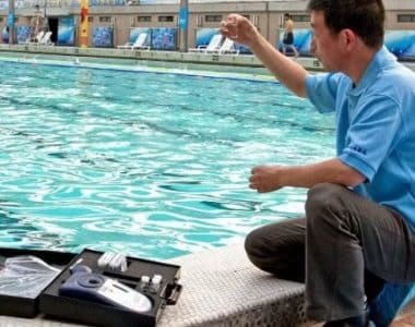 Chlorine Tester Digital Untuk Uji Keamanan Kolam Renang