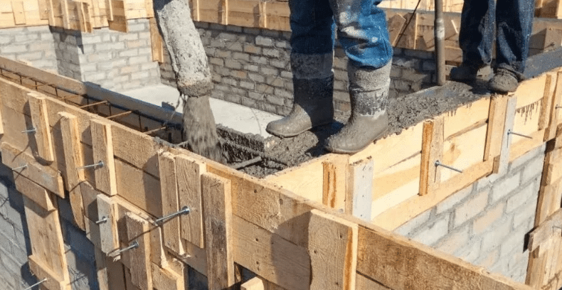 Membentuk Kualitas dengan Pemanfaatan Material Bangunan Terkini