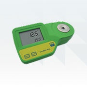 Refractometer